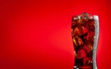 Cola with ice